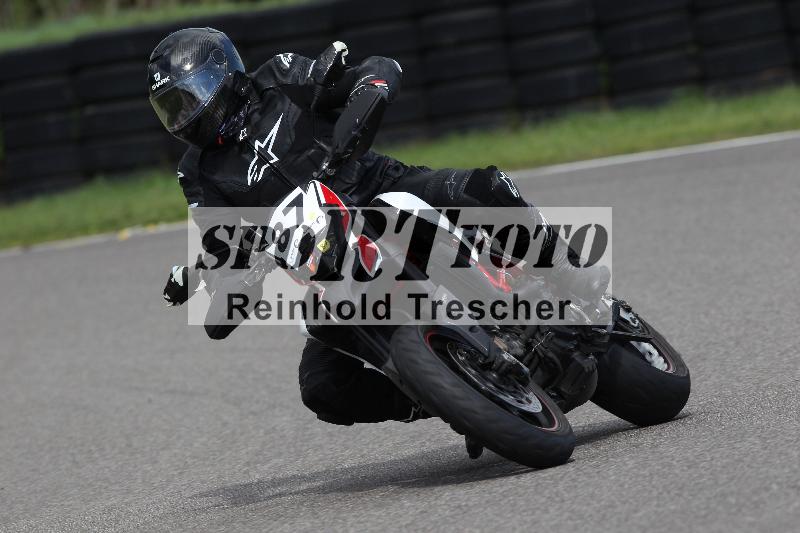 Archiv-2022/62 09.09.2022 Speer Racing ADR/Gruppe gelb/87